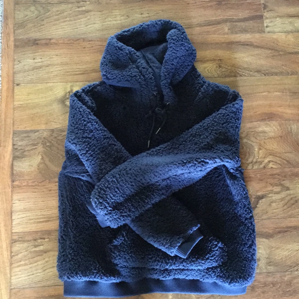 Women’s Sherpa hoodie